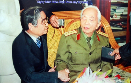 Đại tướng Võ Nguyên Giáp, người “truyền lửa” cho sự nghiệp giáo dục
